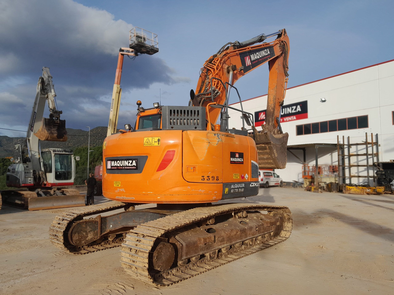 DOOSAN DX235LCR - Máy xúc bánh xích: hình 3 DOOSAN DX235LCR - Máy xúc bánh xích: hình 3