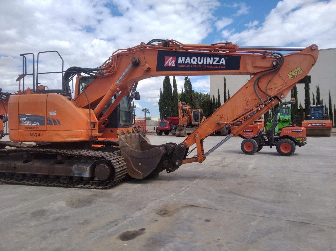 DOOSAN DX235LCR - Máy xúc bánh xích: hình 5 DOOSAN DX235LCR - Máy xúc bánh xích: hình 5