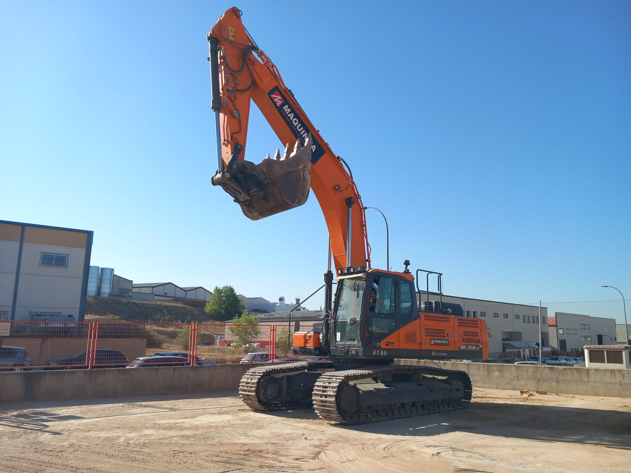 DOOSAN DX350LC-7 - Máy xúc bánh xích: hình 3 DOOSAN DX350LC-7 - Máy xúc bánh xích: hình 3