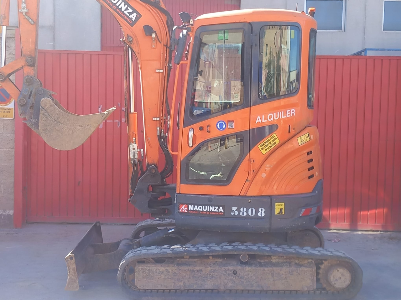 DOOSAN DX35Z - Máy xúc mini: hình 1 DOOSAN DX35Z - Máy xúc mini: hình 1