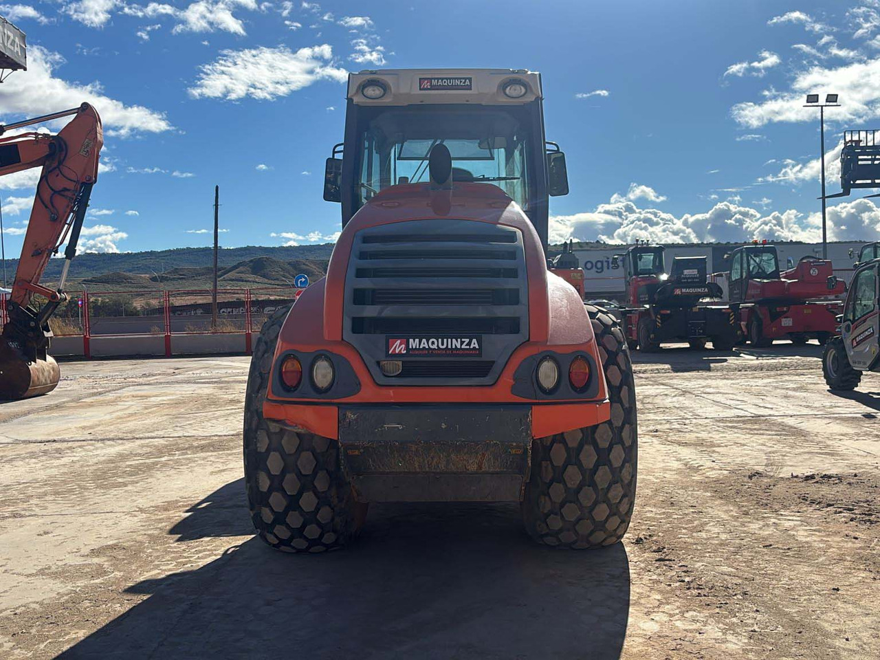 HAMM H11i - Máy đầm: hình 4 HAMM H11i - Máy đầm: hình 4