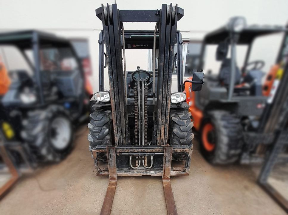 MANITOU MC18.4 D - Xe nâng diesel: hình 5 MANITOU MC18.4 D - Xe nâng diesel: hình 5