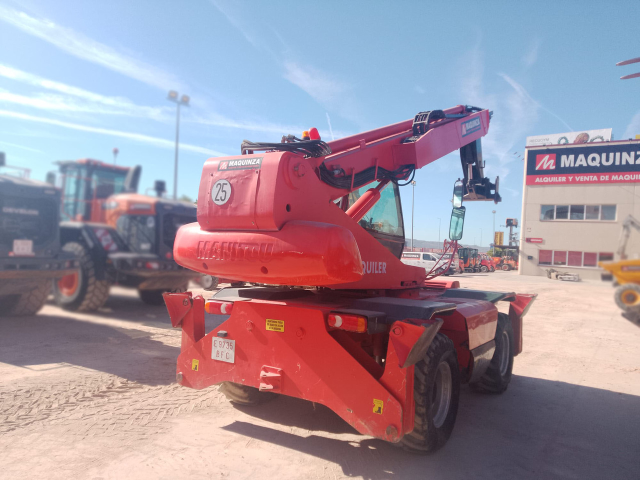 MANITOU MRT1635 - Xe nhấc hình viễn vọng kính: hình 2 MANITOU MRT1635 - Xe nhấc hình viễn vọng kính: hình 2