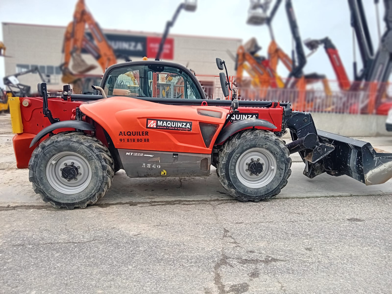 MANITOU MT1335 EASY - Xe nhấc hình viễn vọng kính: hình 4 MANITOU MT1335 EASY - Xe nhấc hình viễn vọng kính: hình 4