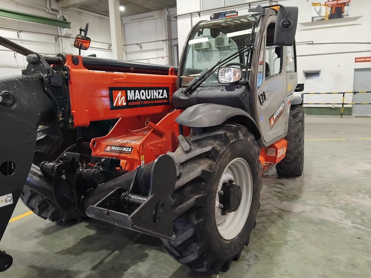 MANITOU MT1335 EASY - Xe nhấc hình viễn vọng kính: hình 3 MANITOU MT1335 EASY - Xe nhấc hình viễn vọng kính: hình 3