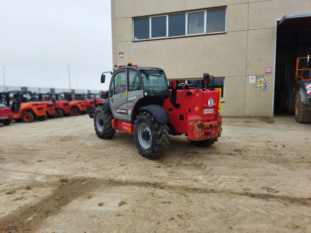 MANITOU MT1335 EASY - Xe nhấc hình viễn vọng kính: hình 5 MANITOU MT1335 EASY - Xe nhấc hình viễn vọng kính: hình 5