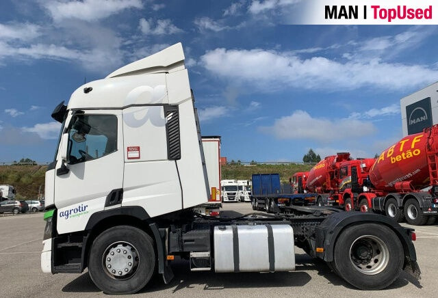 Renault HD001 - Xe đầu kéo: hình 2 Renault HD001 - Xe đầu kéo: hình 2