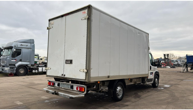 Citroën Jumper (3.0L / 180PS / EURO 5 / N1 / BELGIAN VAN) - Xe tải nhỏ thùng kín: hình 4 Citroën Jumper (3.0L / 180PS / EURO 5 / N1 / BELGIAN VAN) - Xe tải nhỏ thùng kín: hình 4