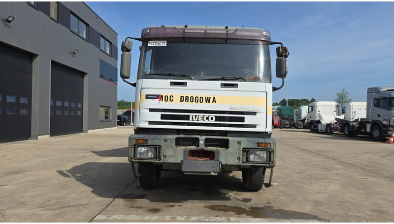 Iveco Eurotrakker 260 E 37 (POMPE MANUELLE / MANUAL PUMP / BOITE MANUELLE / GRAND PONT / LAMES) - Xe ben: hình 2 Iveco Eurotrakker 260 E 37 (POMPE MANUELLE / MANUAL PUMP / BOITE MANUELLE / GRAND PONT / LAMES) - Xe ben: hình 2
