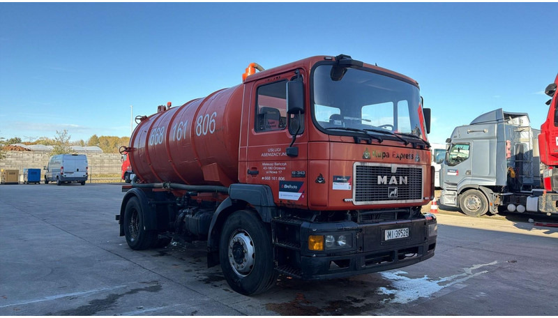 MAN 19.343 (11000L / GOOD CONDITION / BONNE ETAT) - Xe tải chân không: hình 2 MAN 19.343 (11000L / GOOD CONDITION / BONNE ETAT) - Xe tải chân không: hình 2