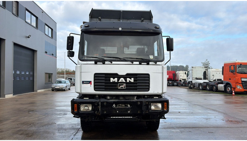 MAN 41.414 (BIG AXLES / 41 TONS / GRAND PONT / LAMES / 6 CYLINDER) - Xe ben: hình 2 MAN 41.414 (BIG AXLES / 41 TONS / GRAND PONT / LAMES / 6 CYLINDER) - Xe ben: hình 2