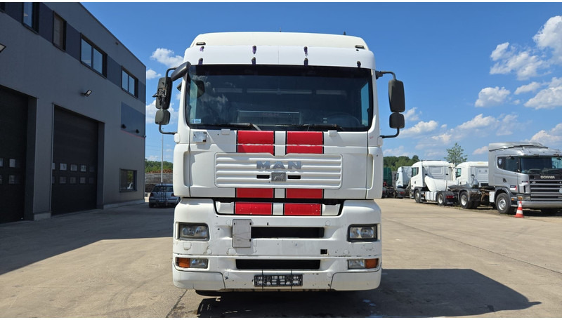MAN TGA 26.440 (MANUAL GEARBOX / FRONT STEEL / 6X2 / BOITE MANUELLE / DEVANT LAMES) - Xe tải khung gầm: hình 2 MAN TGA 26.440 (MANUAL GEARBOX / FRONT STEEL / 6X2 / BOITE MANUELLE / DEVANT LAMES) - Xe tải khung gầm: hình 2