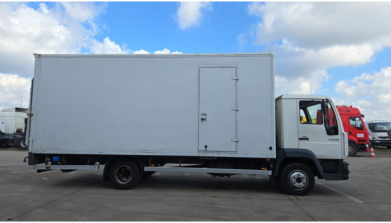 MAN TGL 8.180 (MANUAL GEARBOX / BELGIAN TRUCK / STEEL SUSPENSION) - Xe tải hộp: hình 5 MAN TGL 8.180 (MANUAL GEARBOX / BELGIAN TRUCK / STEEL SUSPENSION) - Xe tải hộp: hình 5
