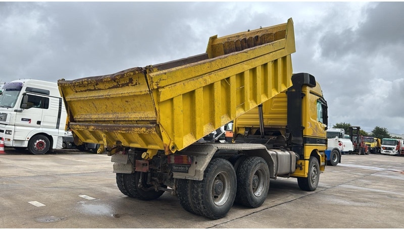 Mercedes-Benz ACTROS 2640 (EPS / LAMES / GRAND PONT / 6X4 / 3 PEDALES) - Xe ben: hình 4 Mercedes-Benz ACTROS 2640 (EPS / LAMES / GRAND PONT / 6X4 / 3 PEDALES) - Xe ben: hình 4