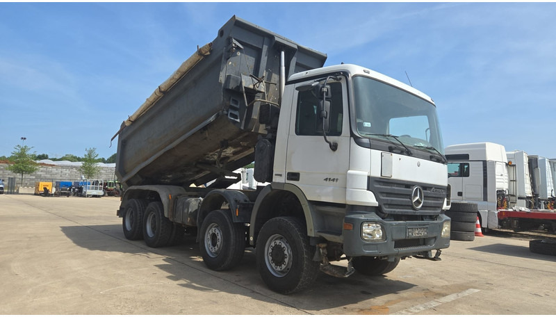 Mercedes-Benz Actros 4141 (EPS / 8X6 / GRAND PONT / BIG AXLE / LAMES / STEEL / V6) - Xe ben: hình 3 Mercedes-Benz Actros 4141 (EPS / 8X6 / GRAND PONT / BIG AXLE / LAMES / STEEL / V6) - Xe ben: hình 3