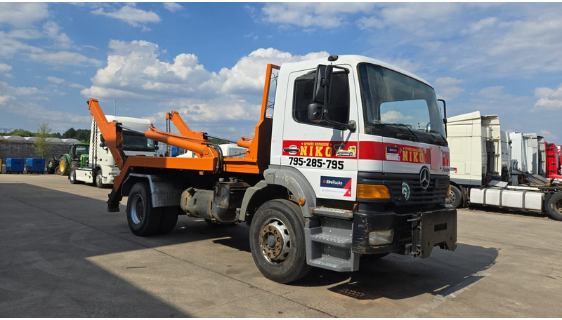 Mercedes-Benz Atego 1823 (BIG AXLE / STEEL SUSP. / LAMES / BOITE MANUELLE / MANUAL GETRIEBE) - Xe chở container/ Xe tải hoán đổi thân: hình 3 Mercedes-Benz Atego 1823 (BIG AXLE / STEEL SUSP. / LAMES / BOITE MANUELLE / MANUAL GETRIEBE) - Xe chở container/ Xe tải hoán đổi thân: hình 3