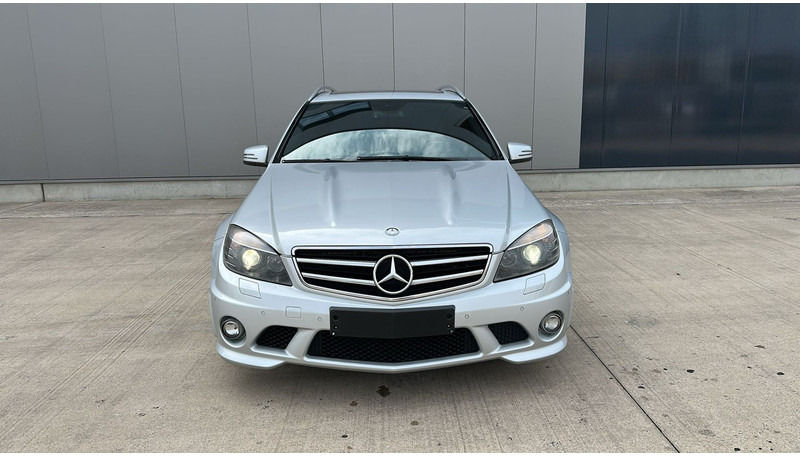Mercedes-Benz C-Klasse 63 AMG (LICHTE VRACHT / BELGISCHE WAGEN / V8 / OPEN DAK) - Xe hơi: hình 2 Mercedes-Benz C-Klasse 63 AMG (LICHTE VRACHT / BELGISCHE WAGEN / V8 / OPEN DAK) - Xe hơi: hình 2