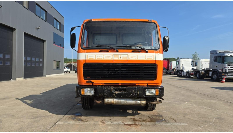 Mercedes-Benz SK 1619 (12.400L / GERMAN TRUCK / CAMION ALLEMAGNE / LAMES / GRAND PONT / V6) - Xe bồn: hình 2 Mercedes-Benz SK 1619 (12.400L / GERMAN TRUCK / CAMION ALLEMAGNE / LAMES / GRAND PONT / V6) - Xe bồn: hình 2