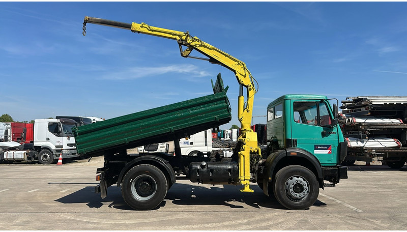 Mercedes-Benz SK 1722 (4X4 / LAMES / GRAND PONT / GRUE / TRES PROPRE / BIG HUB / STEEL SUSP. / V6) - Xe ben, Xe cẩu tự hành: hình 4 Mercedes-Benz SK 1722 (4X4 / LAMES / GRAND PONT / GRUE / TRES PROPRE / BIG HUB / STEEL SUSP. / V6) - Xe ben, Xe cẩu tự hành: hình 4