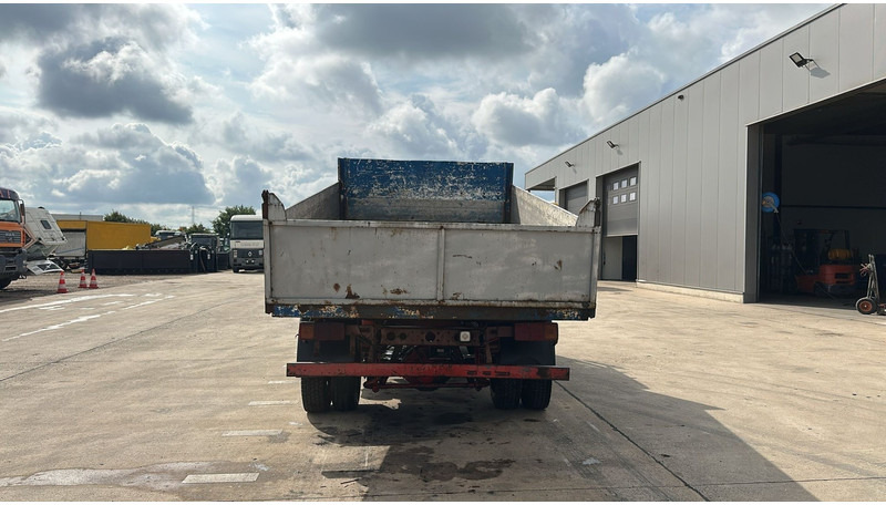 Mercedes-Benz SK 809 (POMPE MANUELLE / MANUAL PUMP / HELPER / AUXILAIRY / SPER / STEEL SUSP.) - Xe ben: hình 4 Mercedes-Benz SK 809 (POMPE MANUELLE / MANUAL PUMP / HELPER / AUXILAIRY / SPER / STEEL SUSP.) - Xe ben: hình 4