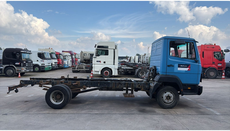 Mercedes-Benz SK 914 (EURO 2 / CHASSIS) - Xe tải khung gầm: hình 4 Mercedes-Benz SK 914 (EURO 2 / CHASSIS) - Xe tải khung gầm: hình 4