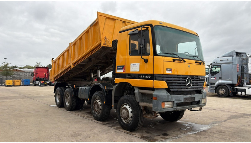 Mercedes-Benz actros 4140 (EPS / 8X6 / LAMES / GRAND PONT / BIG AXLE / STEEL SUSP. / V6) - Xe ben: hình 3 Mercedes-Benz actros 4140 (EPS / 8X6 / LAMES / GRAND PONT / BIG AXLE / STEEL SUSP. / V6) - Xe ben: hình 3