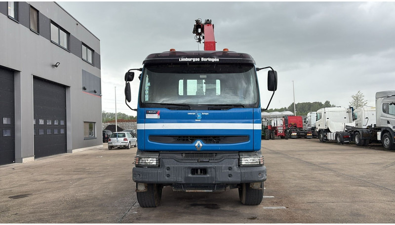 Renault KERAX 420 (HMF 1683 K2 / BE TRUCK / LAMES / GRAND PONT / BOITE MANUELLE) - Xe tải nâng móc, Xe cẩu tự hành: hình 3 Renault KERAX 420 (HMF 1683 K2 / BE TRUCK / LAMES / GRAND PONT / BOITE MANUELLE) - Xe tải nâng móc, Xe cẩu tự hành: hình 3