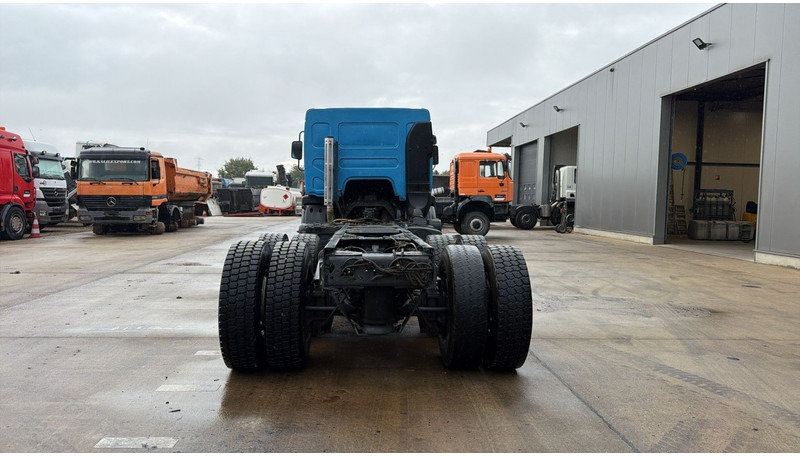 Renault KERAX 420 (LAMES / GRAND PONT / STEEL SUSP. / BIG AXLE / MANUAL GEARBOX / BOITE MANUELLE) - Xe tải khung gầm: hình 5 Renault KERAX 420 (LAMES / GRAND PONT / STEEL SUSP. / BIG AXLE / MANUAL GEARBOX / BOITE MANUELLE) - Xe tải khung gầm: hình 5