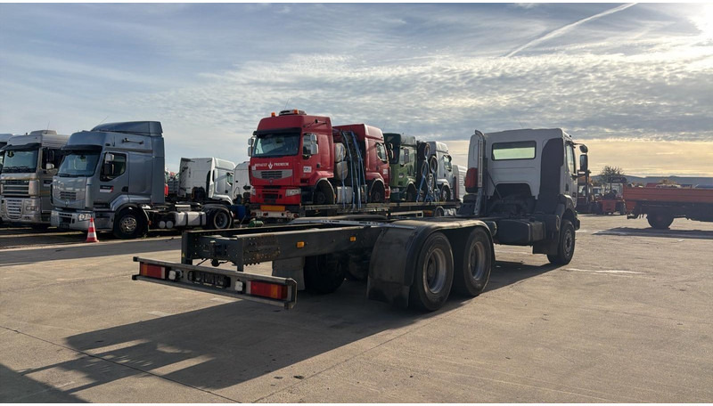 Renault Kerax 320 DCI (PARFAIT ETAT / CHASSIS LONGUE / LAMES / GRAND PONT / KM ORIGINAL) - Xe tải khung gầm: hình 4 Renault Kerax 320 DCI (PARFAIT ETAT / CHASSIS LONGUE / LAMES / GRAND PONT / KM ORIGINAL) - Xe tải khung gầm: hình 4