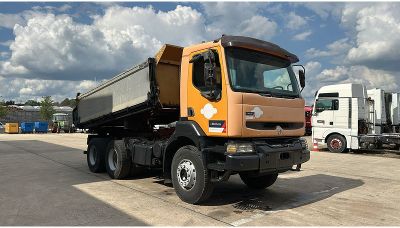 Renault Kerax 385 (POMPE MANUELLE / MANUAL PUMP / 6X4 / LAMES / GRAND PONT) - Xe ben: hình 3 Renault Kerax 385 (POMPE MANUELLE / MANUAL PUMP / 6X4 / LAMES / GRAND PONT) - Xe ben: hình 3