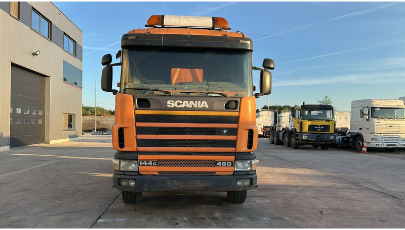 Scania 144-460 (BIG AXLE / GRAND PONT / LAMES / STEEL SUSP. / MANUAL GEARBOX / BOITE MANUELLE) - Xe ben: hình 2 Scania 144-460 (BIG AXLE / GRAND PONT / LAMES / STEEL SUSP. / MANUAL GEARBOX / BOITE MANUELLE) - Xe ben: hình 2