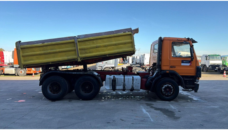 Scania 92 M (MANUAL PUMP / 6X4 / STEEL SUSP. / LAMES / POMPE MANUELLE) - Xe ben: hình 4 Scania 92 M (MANUAL PUMP / 6X4 / STEEL SUSP. / LAMES / POMPE MANUELLE) - Xe ben: hình 4