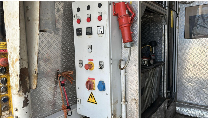 Cho thuê Volkswagen Crafter (HYDRAULIC MILLING ROBOT - CUTTER HF200 / BELGIAN) Volkswagen Crafter (HYDRAULIC MILLING ROBOT - CUTTER HF200 / BELGIAN): hình 20 Cho thuê Volkswagen Crafter (HYDRAULIC MILLING ROBOT - CUTTER HF200 / BELGIAN) Volkswagen Crafter (HYDRAULIC MILLING ROBOT - CUTTER HF200 / BELGIAN): hình 20