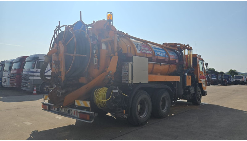 Volvo FL 10 - 320 (10500L + 1500L / 10 TYRES FULL STEEL / HIGH PRESSURE + VACUUM / POMPE MANUELLE / MANUAL PUMP) - Xe tải chân không: hình 5 Volvo FL 10 - 320 (10500L + 1500L / 10 TYRES FULL STEEL / HIGH PRESSURE + VACUUM / POMPE MANUELLE / MANUAL PUMP) - Xe tải chân không: hình 5