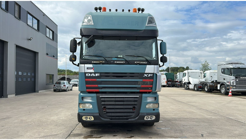 DAF 105 XF 460 (BOITE MANUELLE / MANUAL GEARBOX / RETARDER) - Xe đầu kéo: hình 5 DAF 105 XF 460 (BOITE MANUELLE / MANUAL GEARBOX / RETARDER) - Xe đầu kéo: hình 5