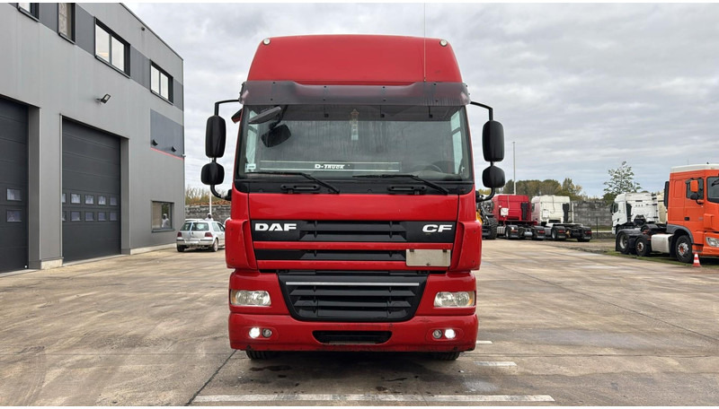 DAF CF 85.410 (BOITE MANUELLE / MANUAL GEARBOX) - Xe đầu kéo: hình 2 DAF CF 85.410 (BOITE MANUELLE / MANUAL GEARBOX) - Xe đầu kéo: hình 2