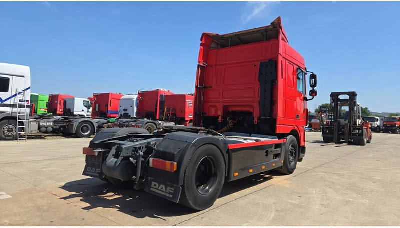 DAF XF 105.410 (BOITE MANUELLE / SUPER PROPRE !!! / TRES BONNE ETAT / AIRCO / MANUAL GEARBOX) - Xe đầu kéo: hình 5 DAF XF 105.410 (BOITE MANUELLE / SUPER PROPRE !!! / TRES BONNE ETAT / AIRCO / MANUAL GEARBOX) - Xe đầu kéo: hình 5