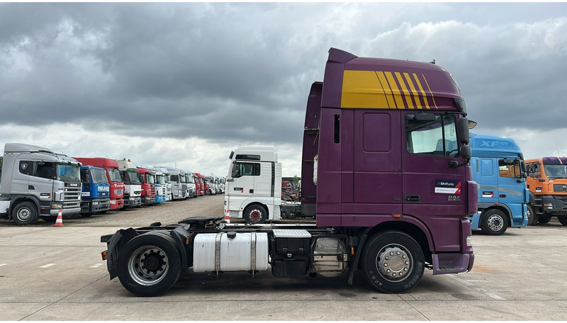 DAF XF 105.460 (BOITE MANUELLE / MANUAL GEARBOX / GOOD CONDITON) - Xe đầu kéo: hình 4 DAF XF 105.460 (BOITE MANUELLE / MANUAL GEARBOX / GOOD CONDITON) - Xe đầu kéo: hình 4