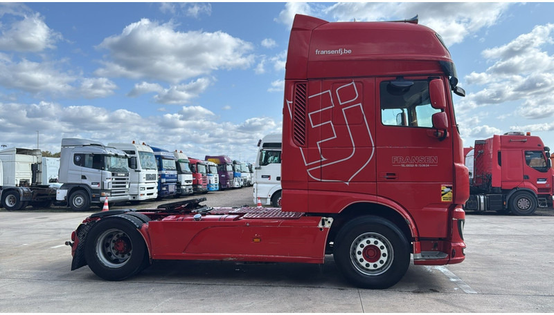 DAF XF 440 (BELGIAN TRUCK / PERFECT CONDITION / VERY CLEAN / 2 TANKS / AIRCO) - Xe đầu kéo: hình 4 DAF XF 440 (BELGIAN TRUCK / PERFECT CONDITION / VERY CLEAN / 2 TANKS / AIRCO) - Xe đầu kéo: hình 4