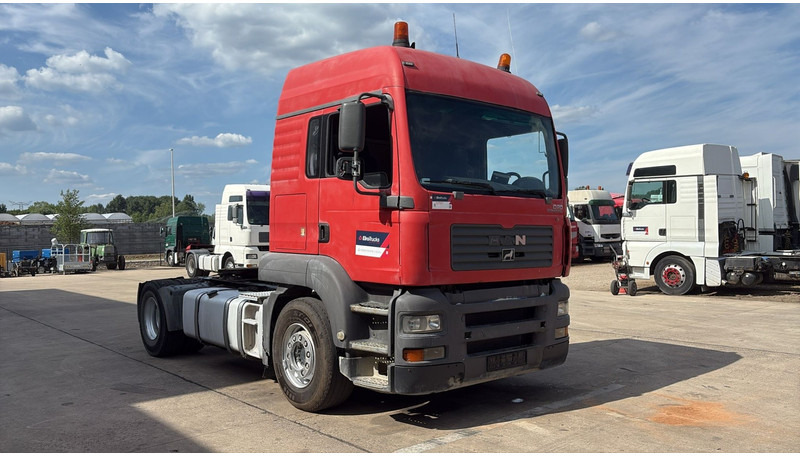 MAN TGA 18.390 (BOITE MANUELLE / MANUAL GEARBOX / PTO / POMPE HYDRAULIQUE) - Xe đầu kéo: hình 3 MAN TGA 18.390 (BOITE MANUELLE / MANUAL GEARBOX / PTO / POMPE HYDRAULIQUE) - Xe đầu kéo: hình 3