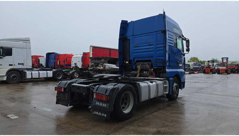 MAN TGA 18.410 (864.000 KM / MANUAL PUMP / MANUAL GEARBOX / RETARDER / POMPE MANUELLE) - Xe đầu kéo: hình 5 MAN TGA 18.410 (864.000 KM / MANUAL PUMP / MANUAL GEARBOX / RETARDER / POMPE MANUELLE) - Xe đầu kéo: hình 5