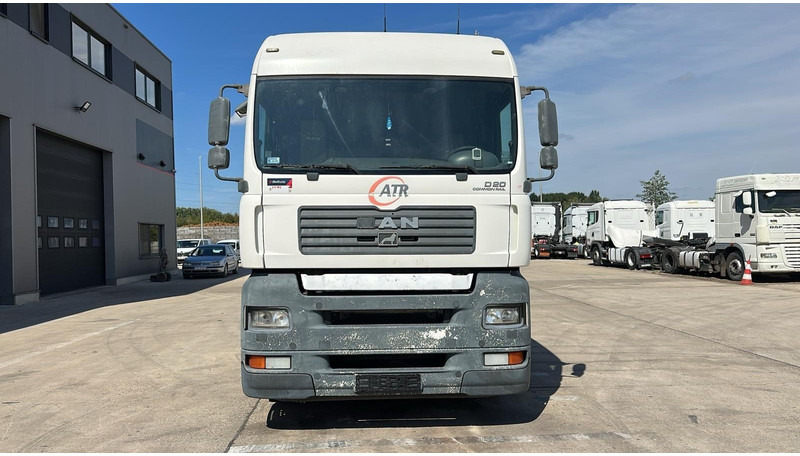 MAN TGA 18.430 (BOITE MANUELLE / MANUAL GEARBOX) - Xe đầu kéo: hình 2 MAN TGA 18.430 (BOITE MANUELLE / MANUAL GEARBOX) - Xe đầu kéo: hình 2