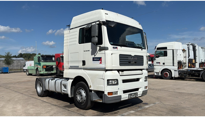 MAN TGA 18.440 (BOITE MANUELLE / MANUAL GEARBOX) - Xe đầu kéo: hình 5 MAN TGA 18.440 (BOITE MANUELLE / MANUAL GEARBOX) - Xe đầu kéo: hình 5