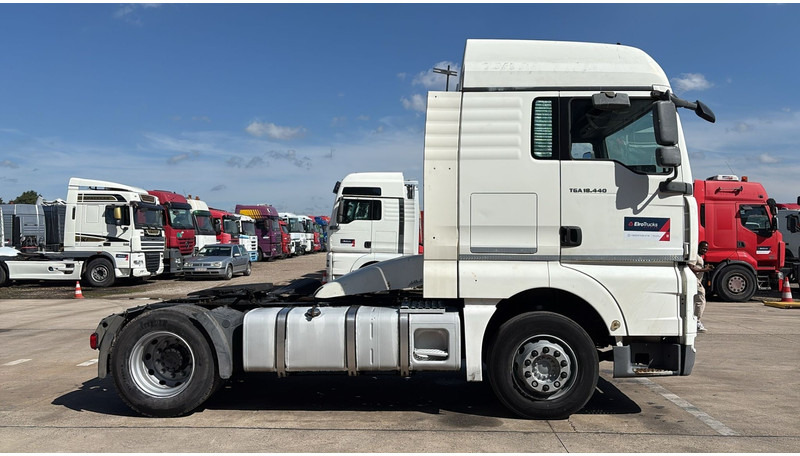 MAN TGA 18.440 (BOITE MANUELLE / MANUAL GEARBOX) - Xe đầu kéo: hình 3 MAN TGA 18.440 (BOITE MANUELLE / MANUAL GEARBOX) - Xe đầu kéo: hình 3