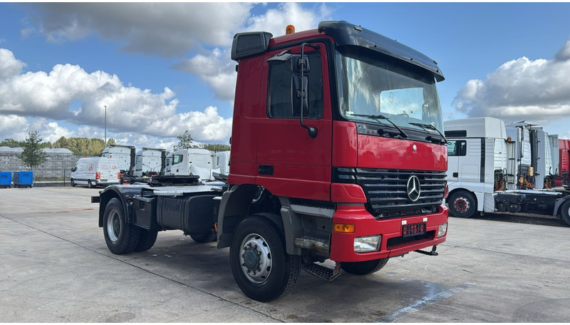 Mercedes-Benz Actros 1840 (4X4 / LAMES / GRANT PONT / PARFAIT ETAT / MP1 / V6 / ALLRAD) - Xe đầu kéo: hình 3 Mercedes-Benz Actros 1840 (4X4 / LAMES / GRANT PONT / PARFAIT ETAT / MP1 / V6 / ALLRAD) - Xe đầu kéo: hình 3