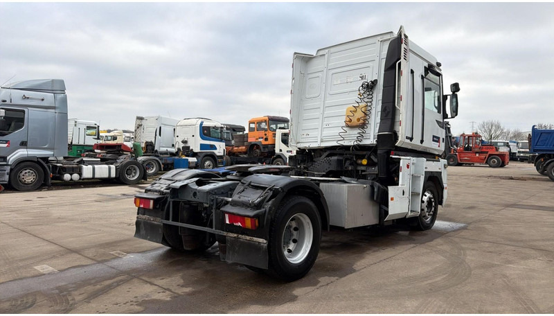 Renault Magnum 400 (BOITE MANUELLE / MANUAL GEARBOX) - Xe đầu kéo: hình 4 Renault Magnum 400 (BOITE MANUELLE / MANUAL GEARBOX) - Xe đầu kéo: hình 4