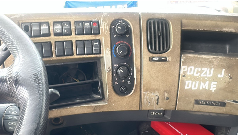 Xe đầu kéo Renault PREMIUM 410 DXI (PROPRE / BONNE ETAT / CLEAN AND GOOD CONDITION): hình 17