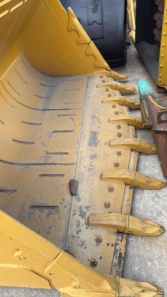 CAT 966 Rock Bucket - Máy xúc lật bánh lốp: hình 3 CAT 966 Rock Bucket - Máy xúc lật bánh lốp: hình 3