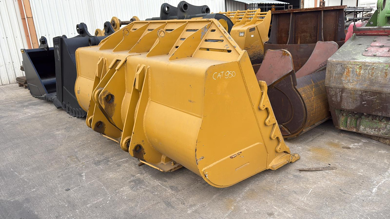 CAT 966 Rock Bucket - Máy xúc lật bánh lốp: hình 2 CAT 966 Rock Bucket - Máy xúc lật bánh lốp: hình 2