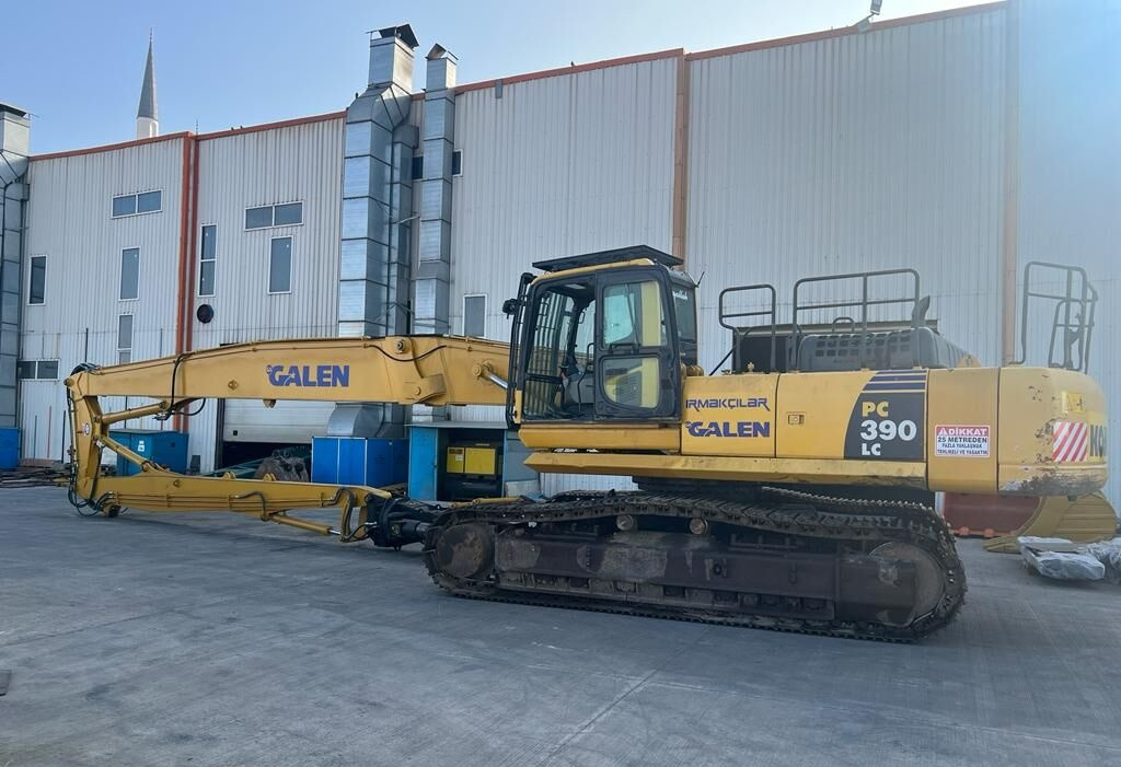 Komatsu PC390 - Máy xúc bánh xích: hình 1 Komatsu PC390 - Máy xúc bánh xích: hình 1